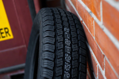 фото протектора и шины SL309 Шина Goodride SL309 185/75 R16C 104/102R