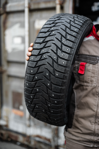 фото протектора и шины Ice Blazer WST3 Шина Sailun Ice Blazer WST3 225/65 R17 102T